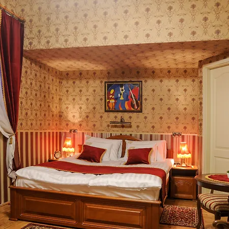 Cotton House Отель 4*
