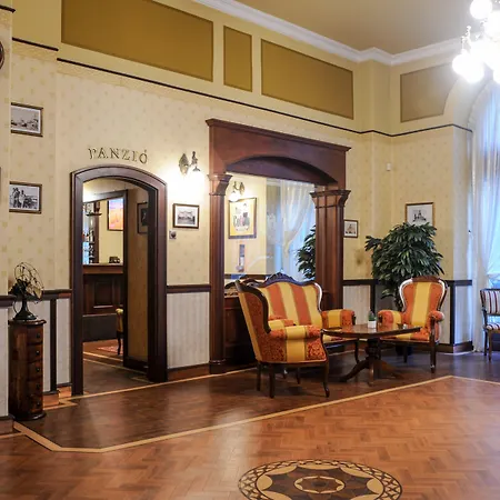 Hotel Cotton House 4*