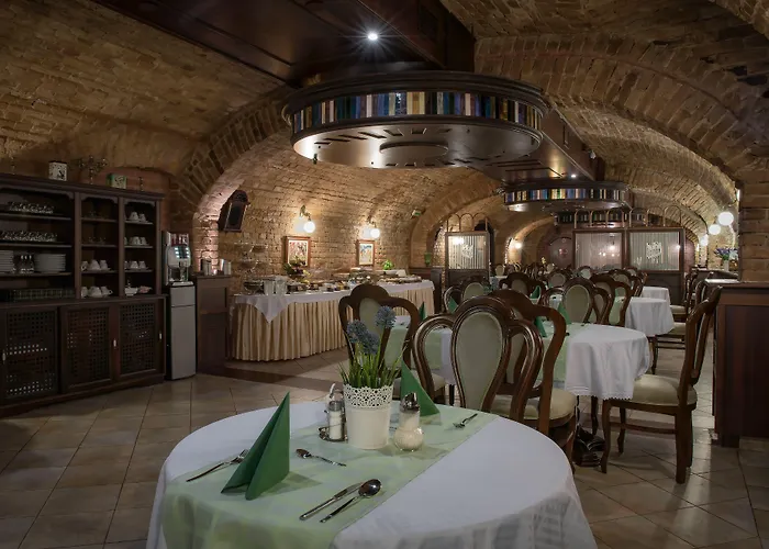 Cotton House Szálloda 4*