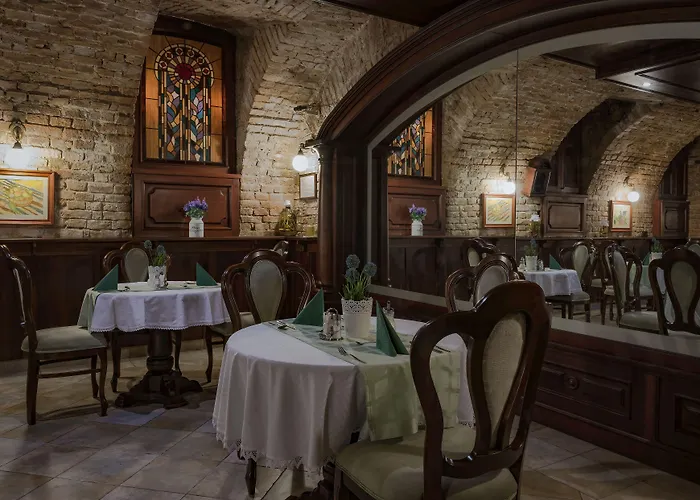 Szálloda Cotton House 4*