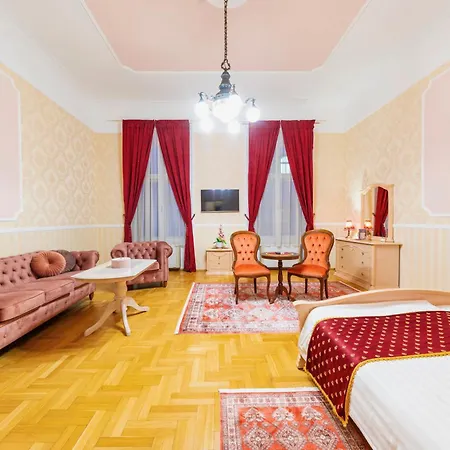 Cotton House 4*