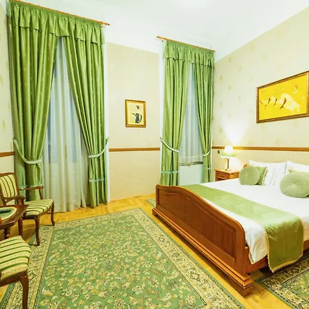 Cotton House Hotel 4*