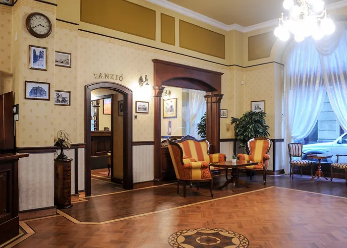 Hotell Cotton House 4*