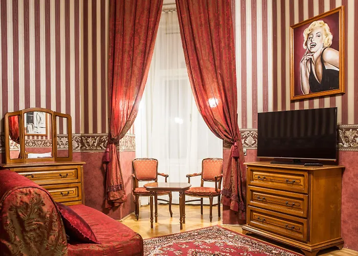 Cotton House Hotel