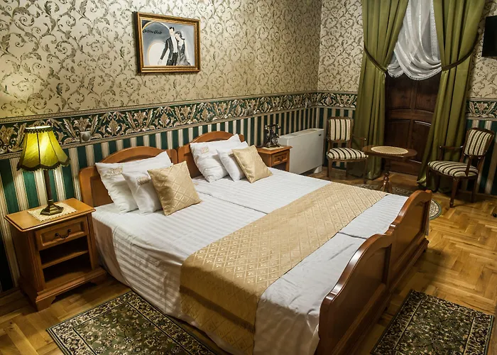 Cotton House 4*