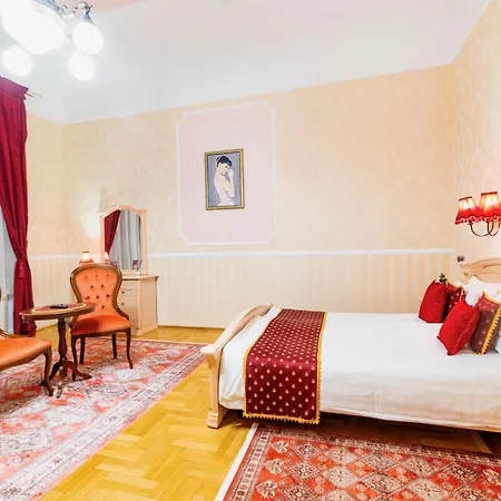 Cotton House Otel