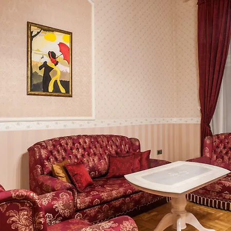 Cotton House Otel